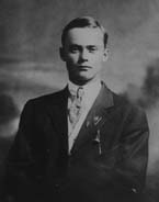 Chris Hilback 1914
